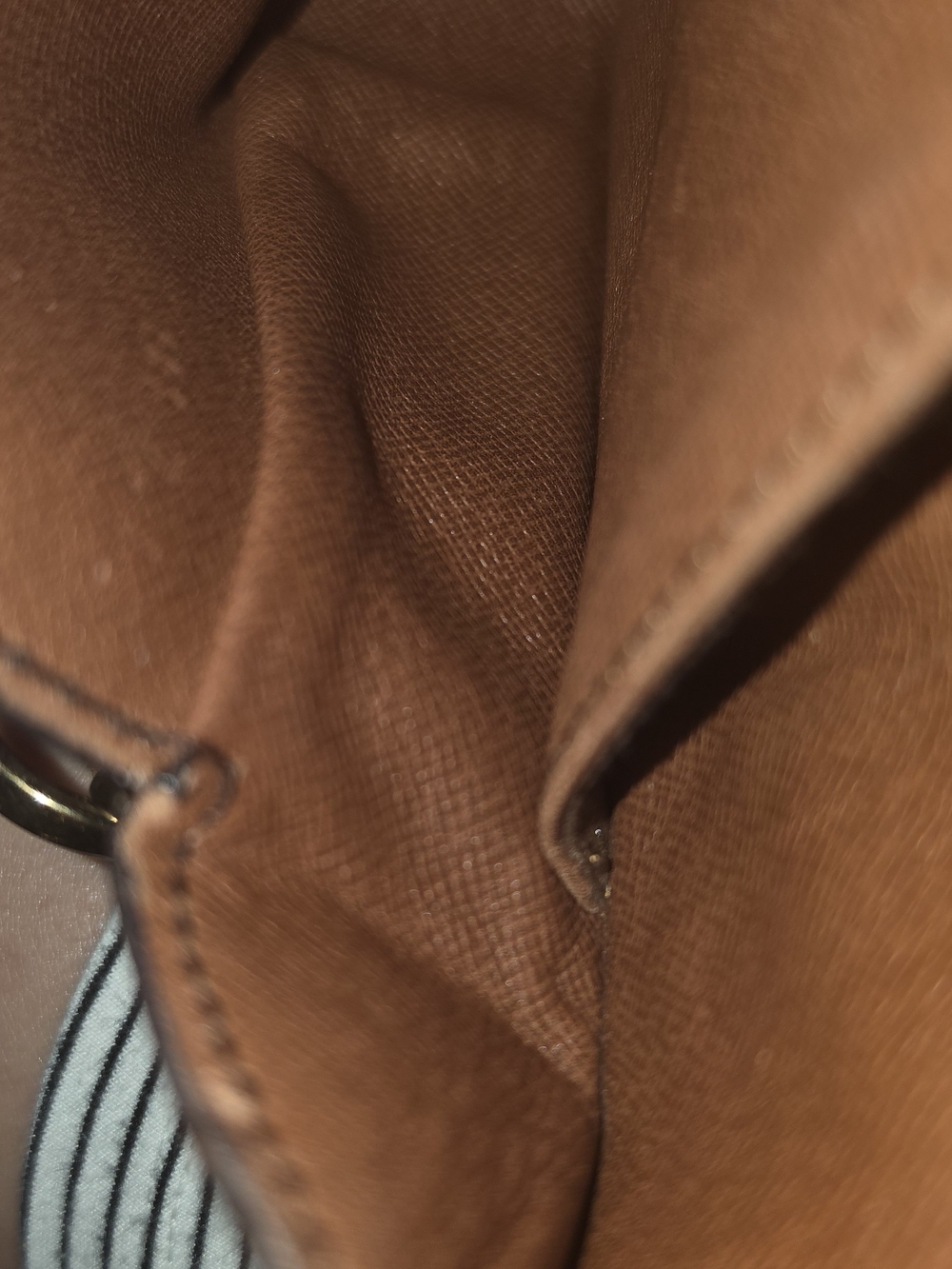 Louis Vuitton Brown mini Saint cloud Crossbody Bag - Picture 9 of 12